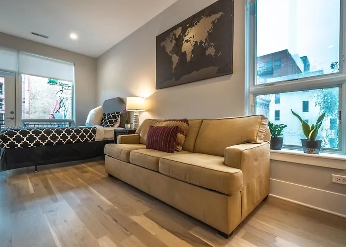 Aparthotel West Loop Lofts 4*